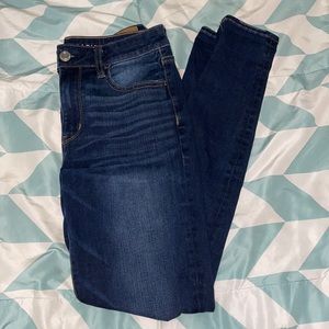 American eagle dark wash high-waisted jeans